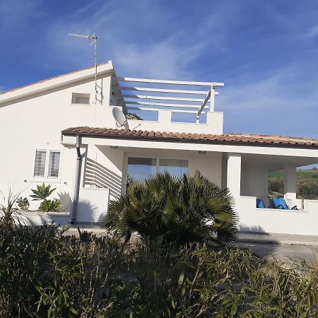 Villa Cecilia Монталегро Екстериор снимка