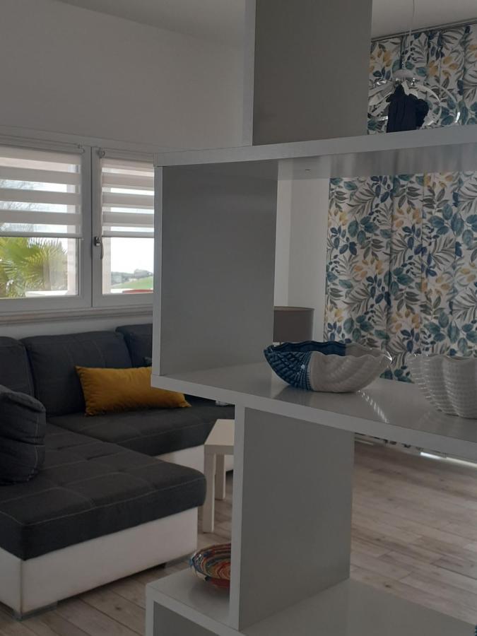 Villa Cecilia Монталегро Екстериор снимка