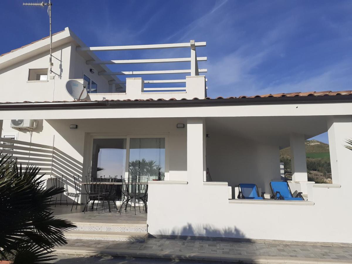 Villa Cecilia Монталегро Екстериор снимка