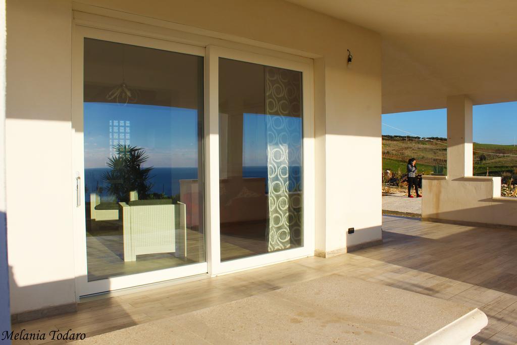 Villa Cecilia Монталегро Екстериор снимка