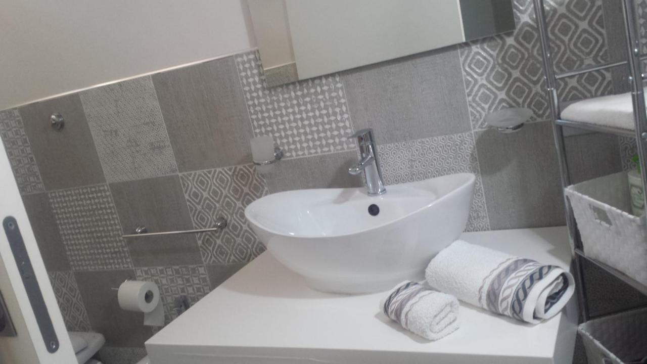 Villa Cecilia Монталегро Екстериор снимка