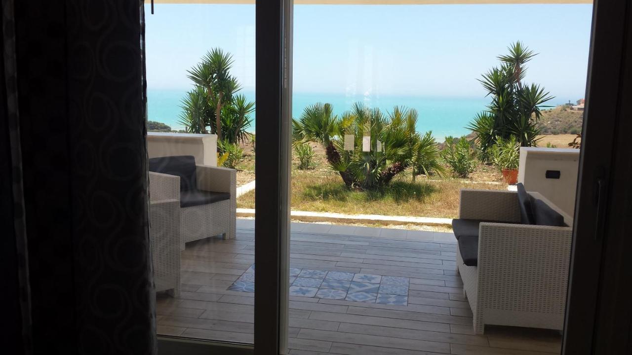 Villa Cecilia Монталегро Екстериор снимка
